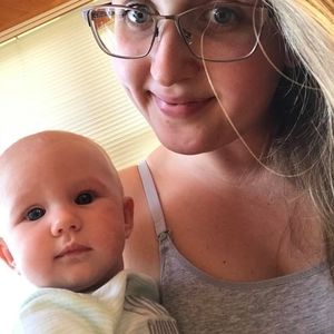 Meet your Posher, Ashlee